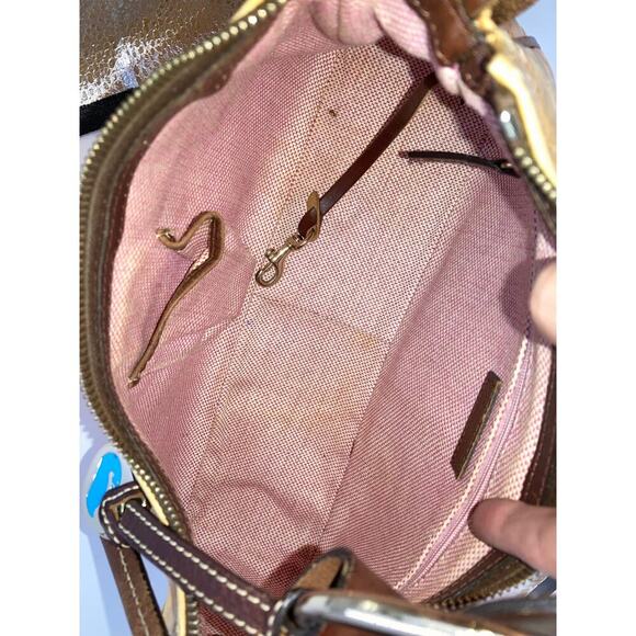 DOONEY & BOURKE, TAN EMBOSSED ANIMAL PRINT MEDIUM SHOULDER BAG - Picture 10 of 15